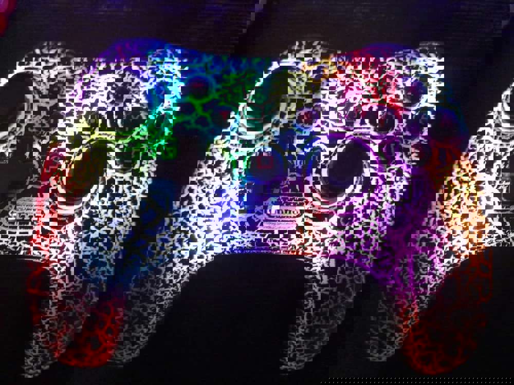 830900