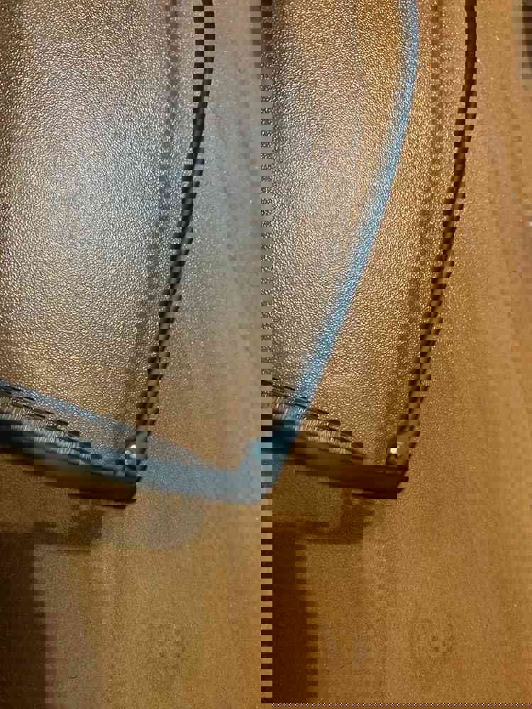 833172