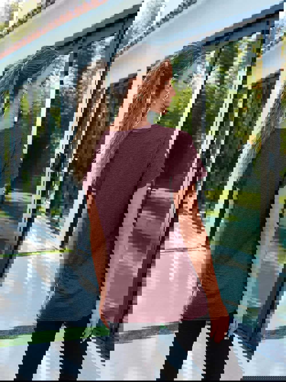 832634