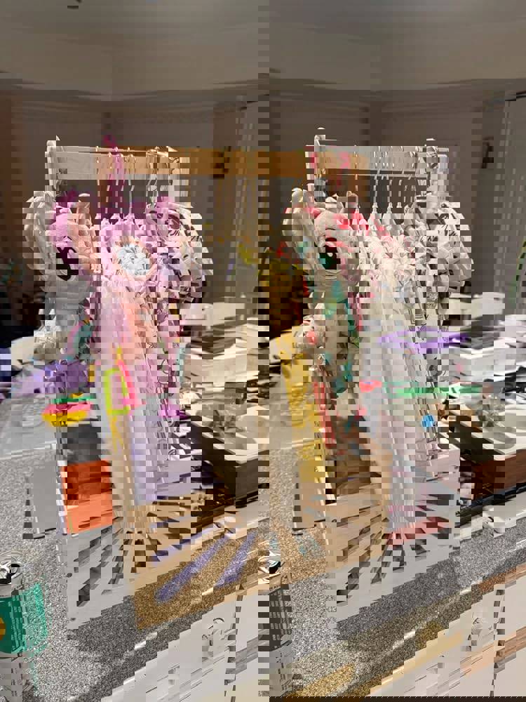860502
