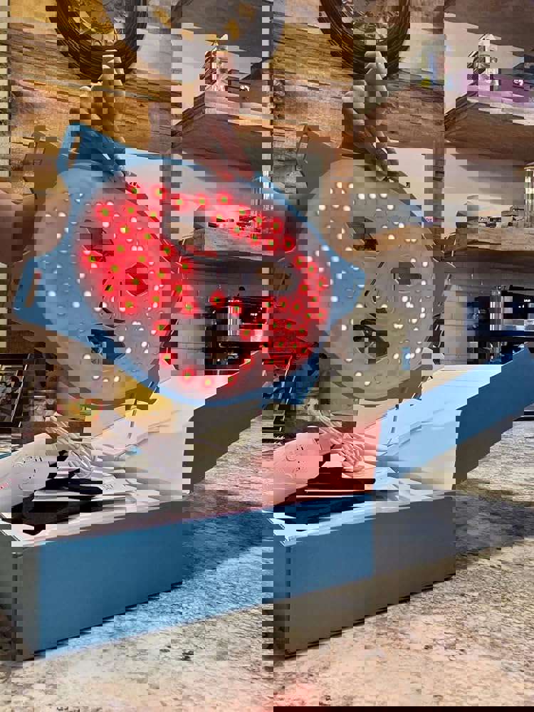 860987