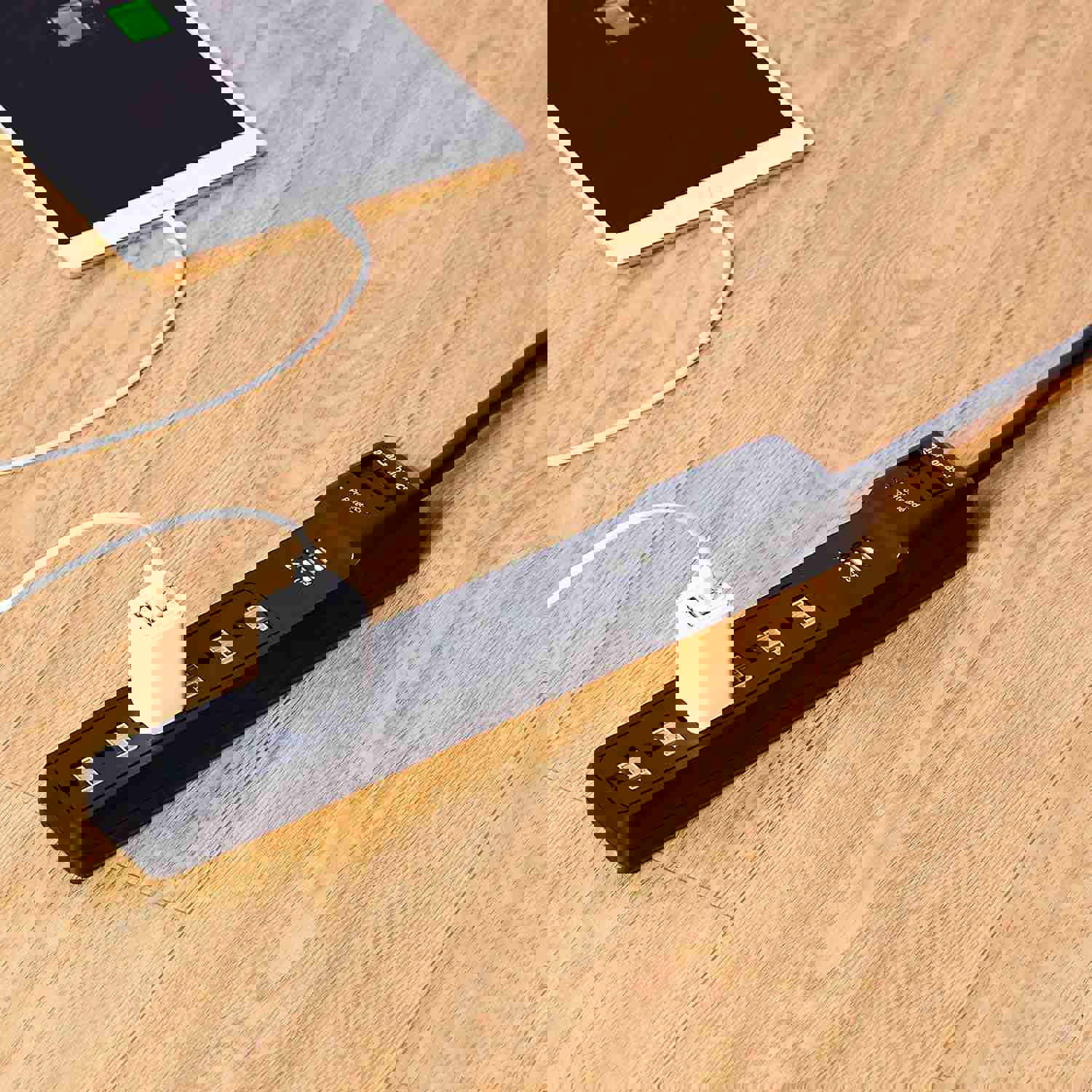 877205