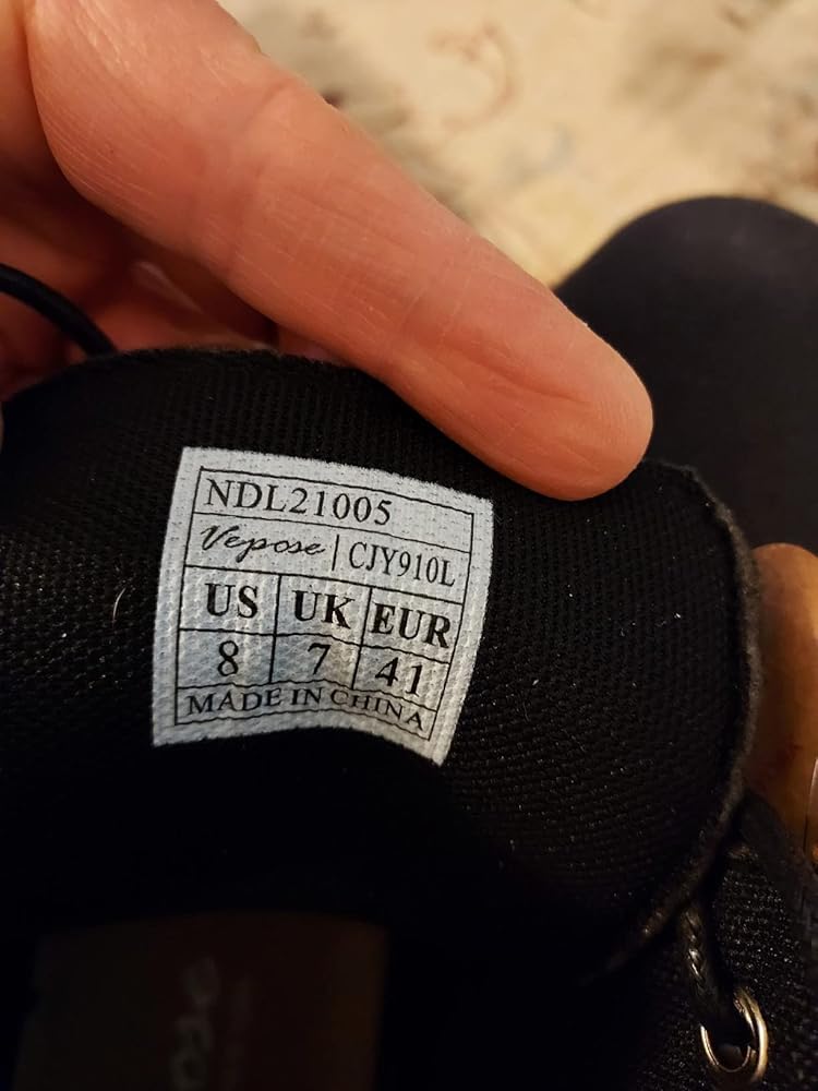 886998