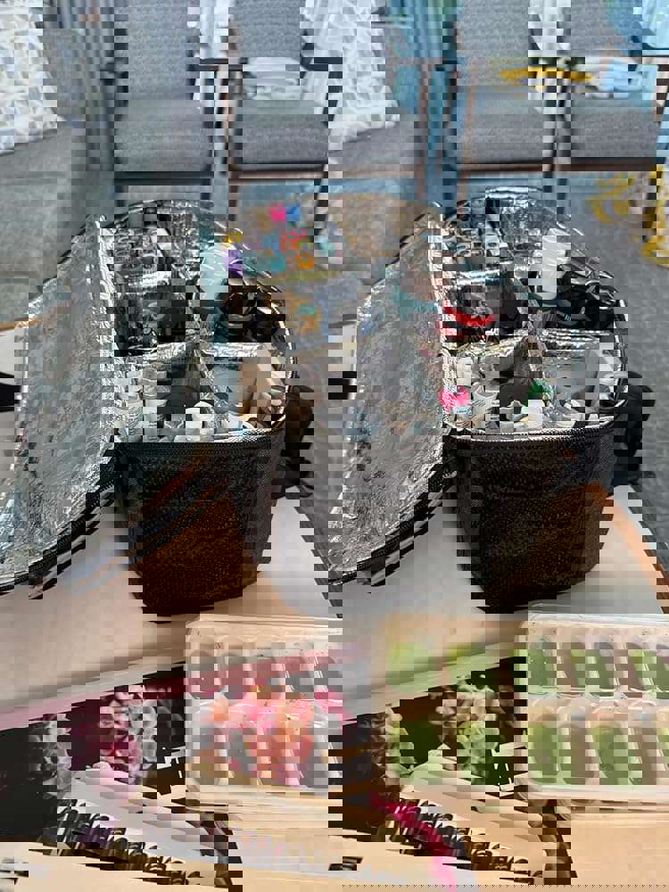 896144