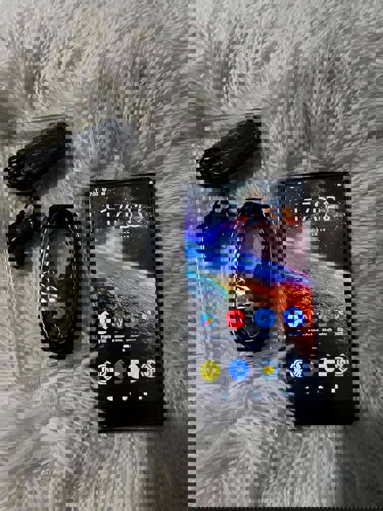 889037