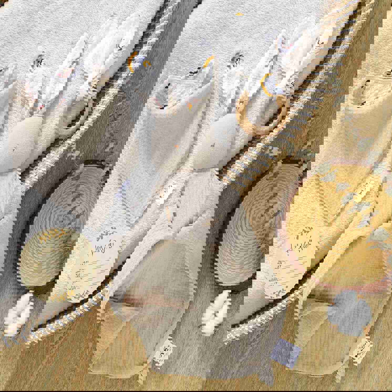 886683