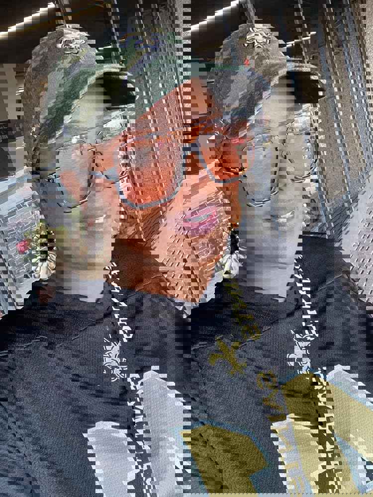 896001