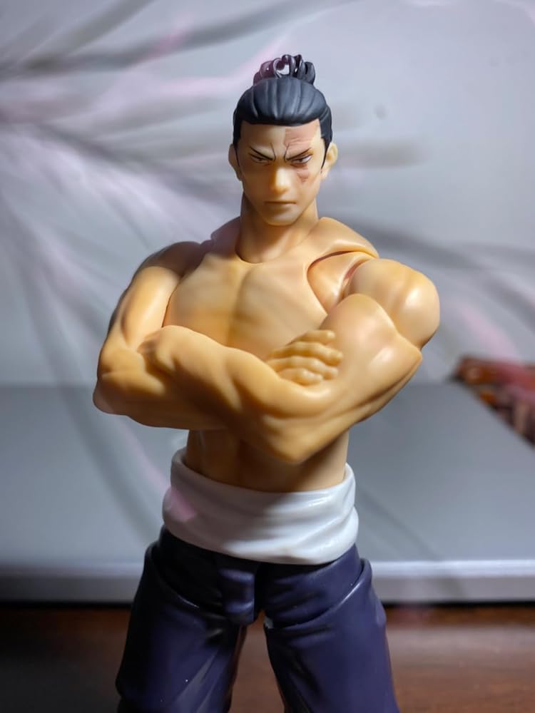888770