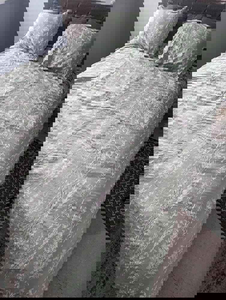 896114