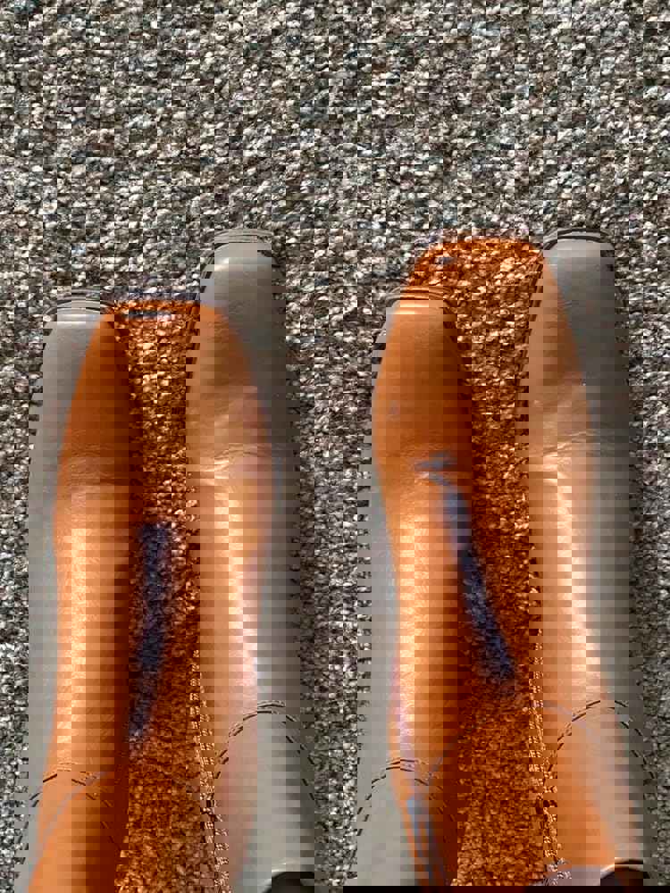 896004
