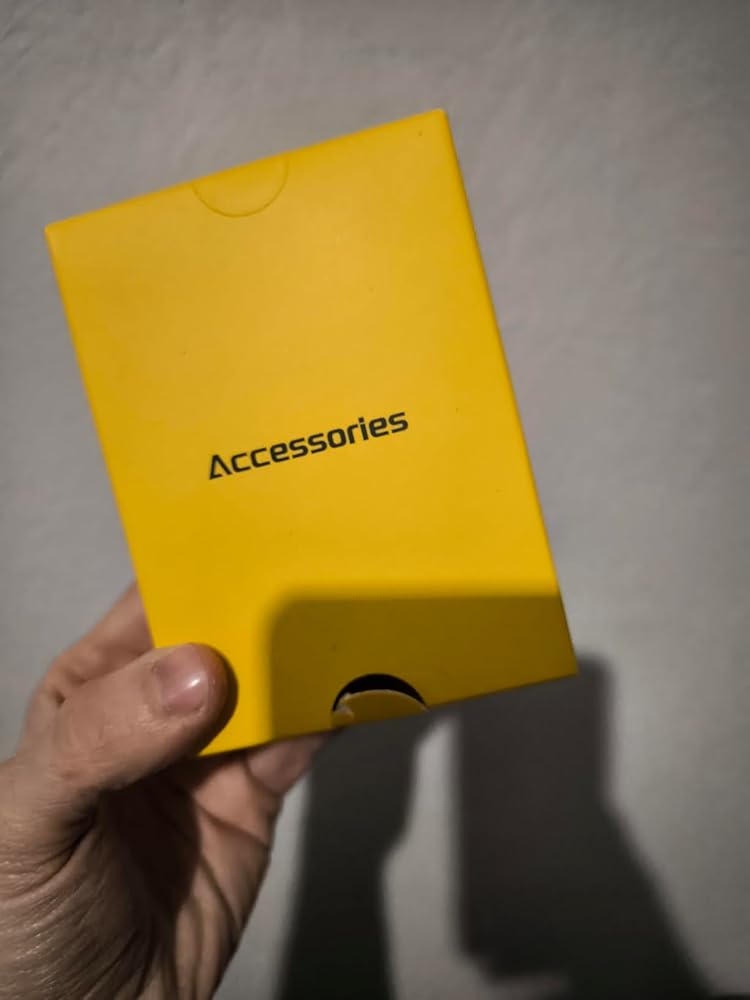888993