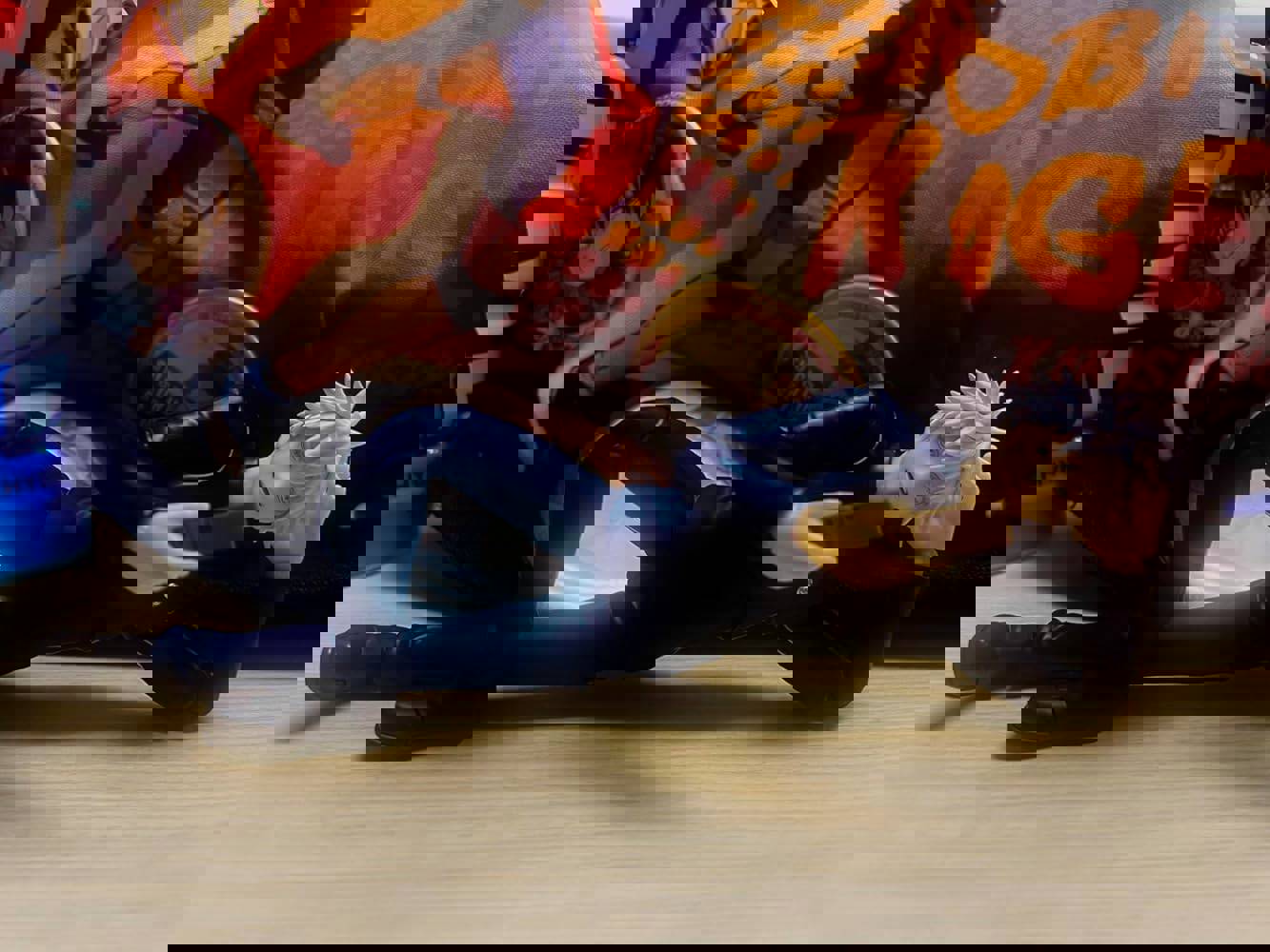 888765