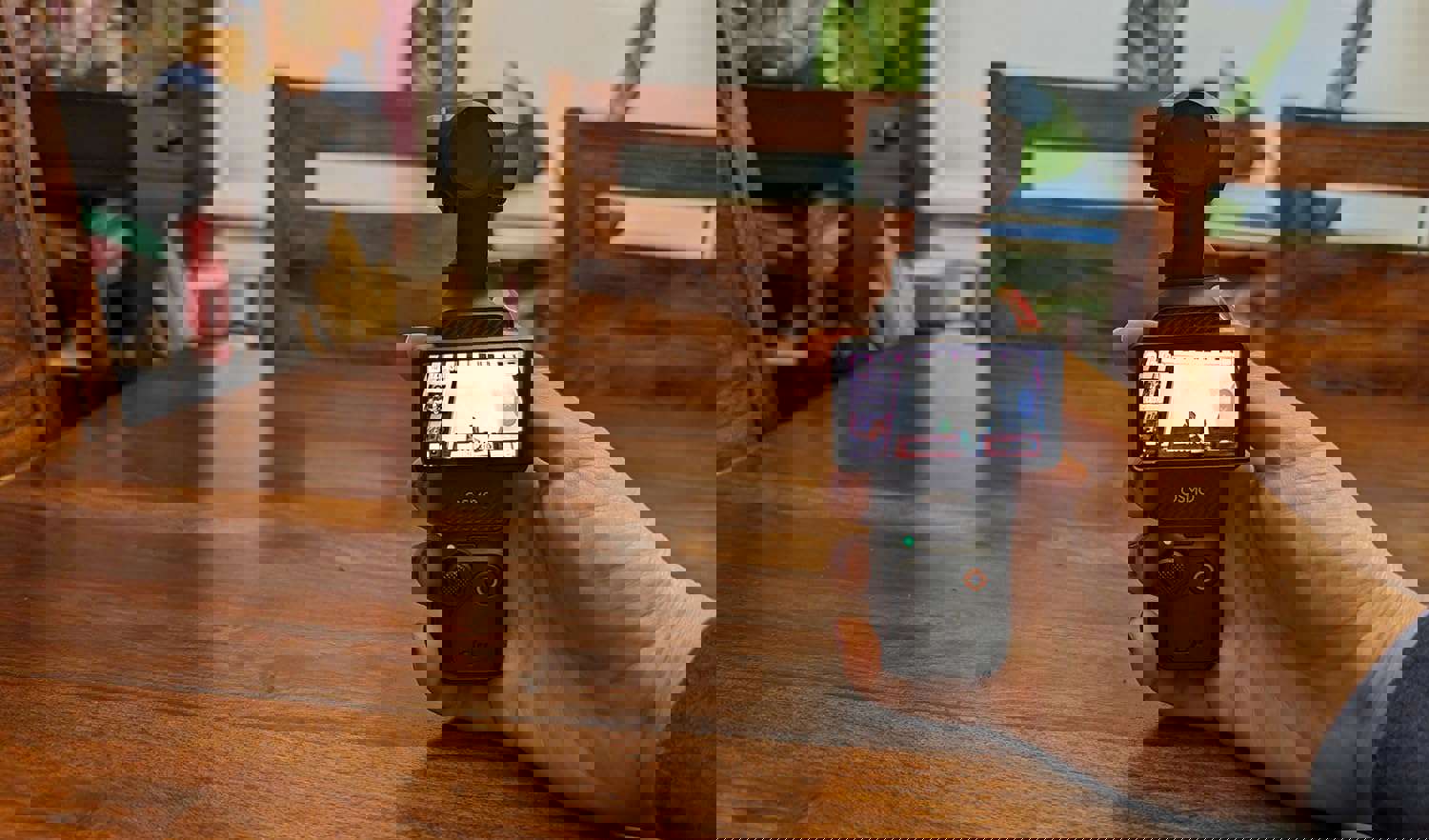 888877