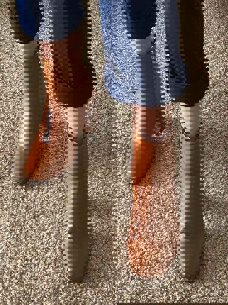 896003