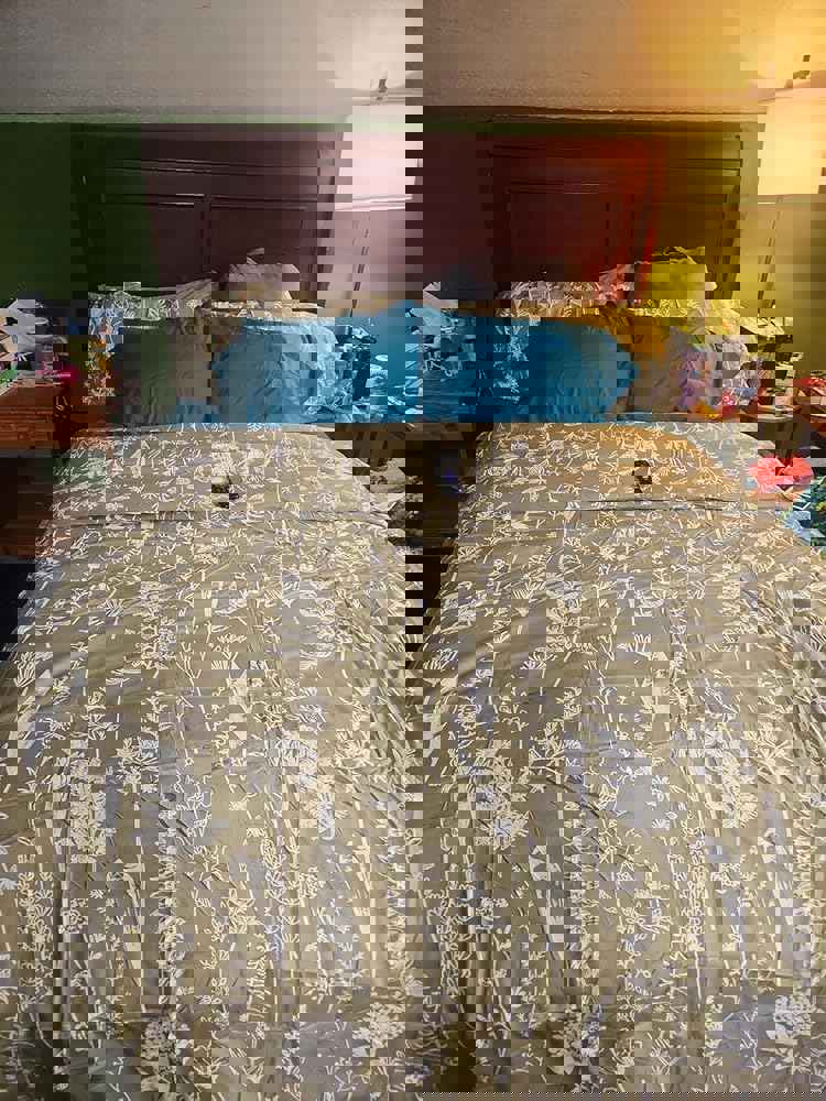 896116