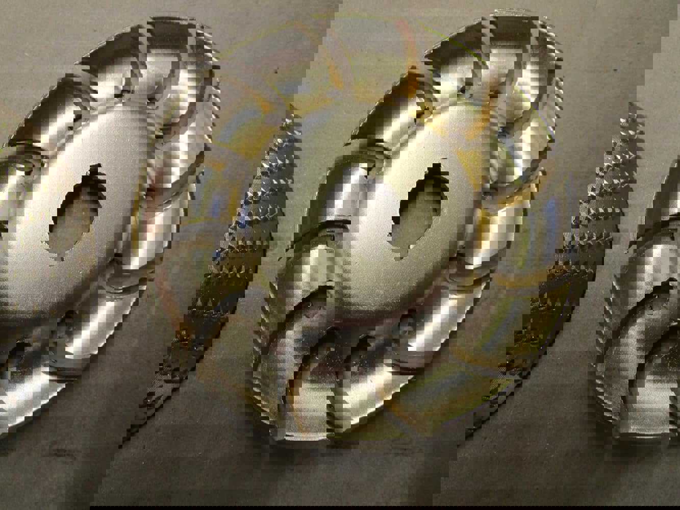 886659
