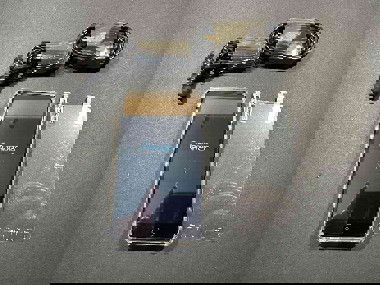 886760