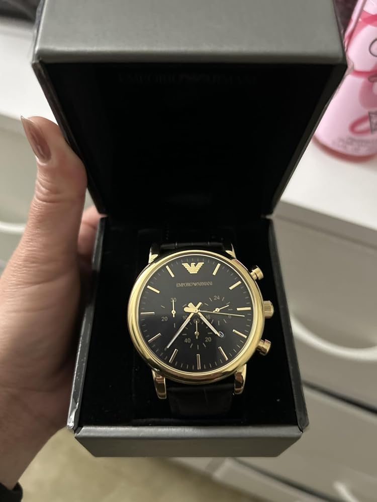 915826
