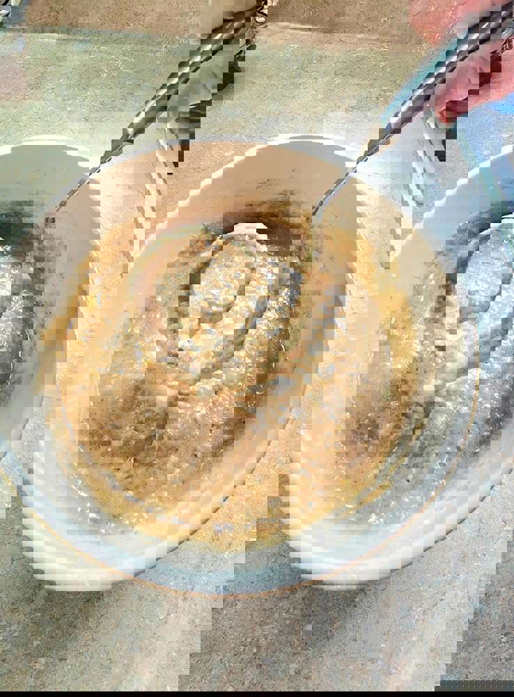901097