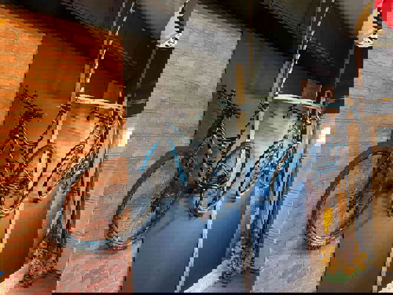 901200