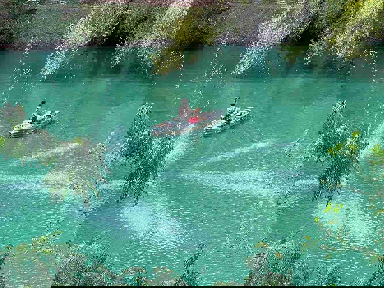 912048
