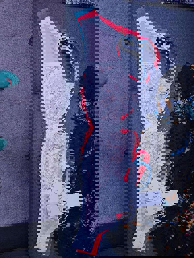 913215
