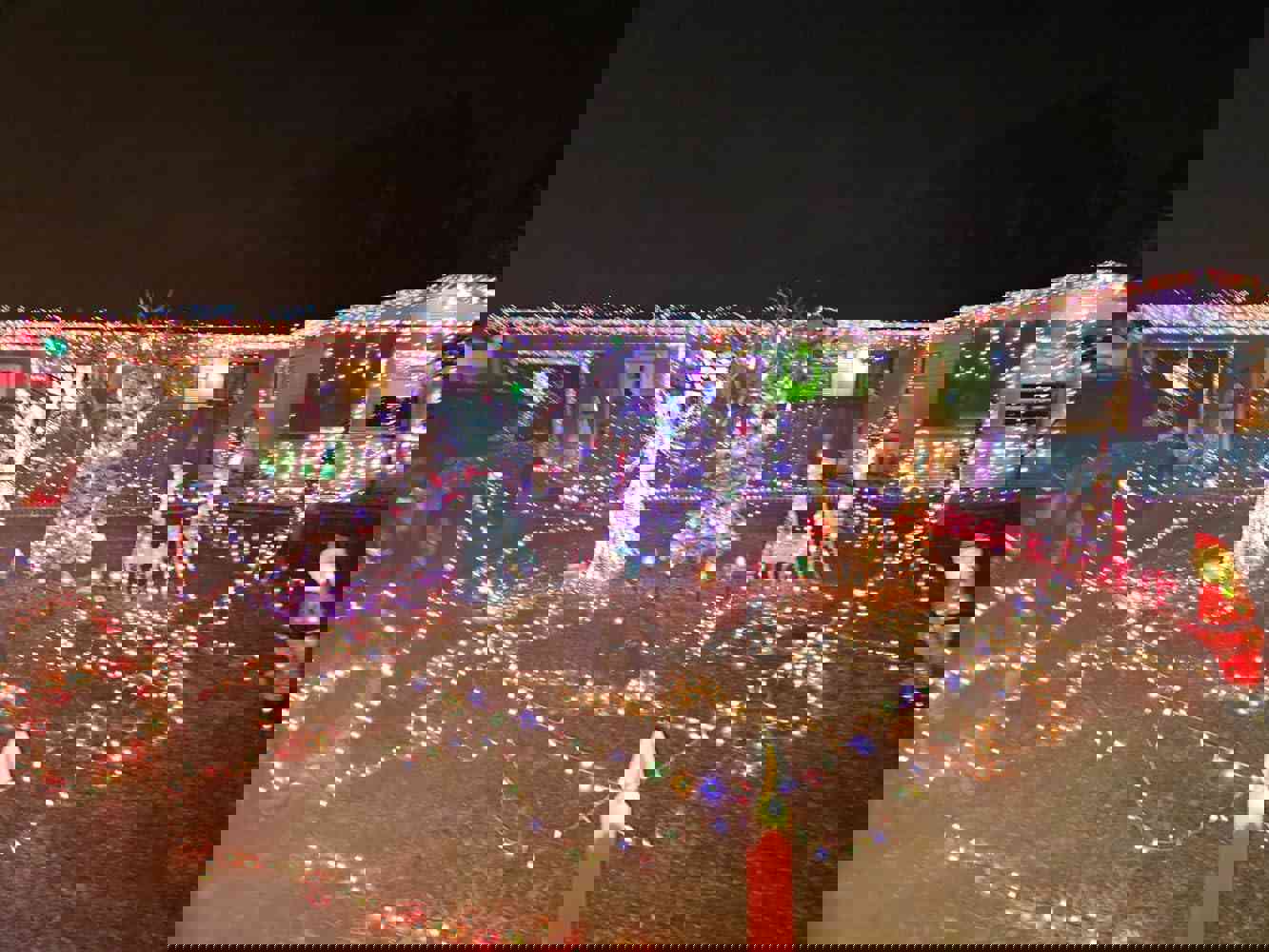 915860