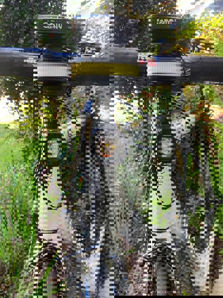 901819