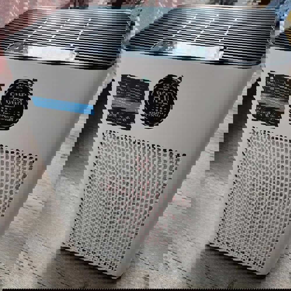903786