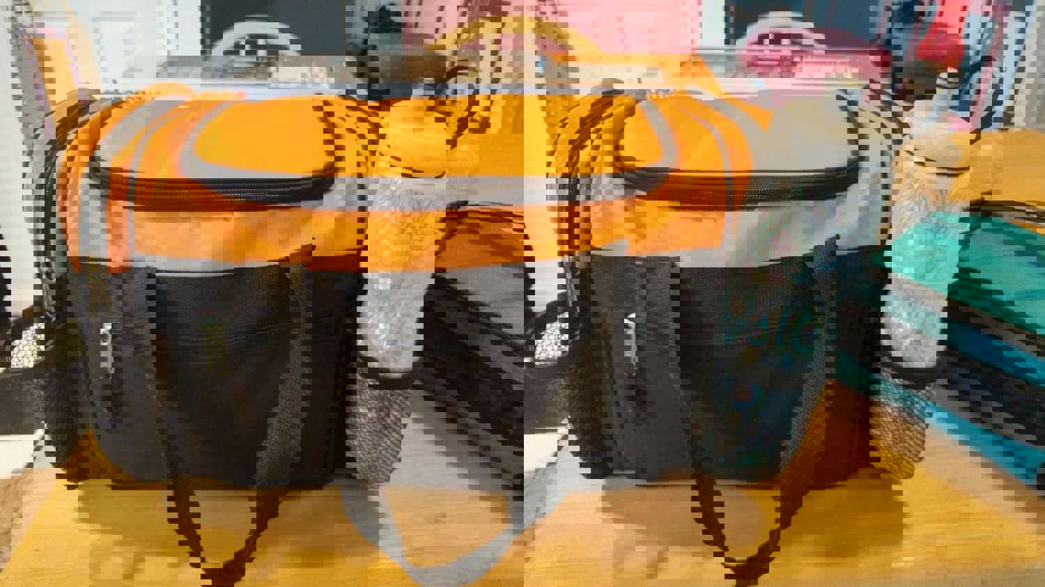 905938
