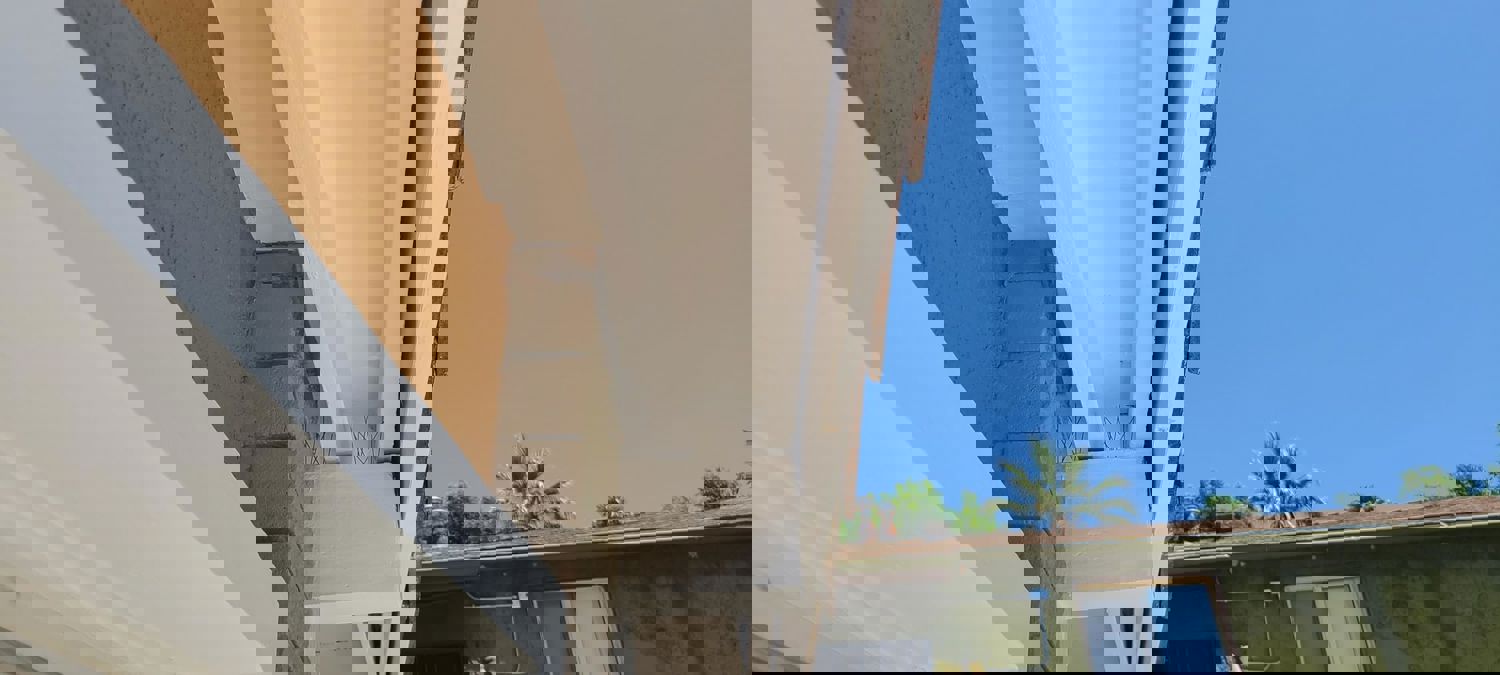 903495