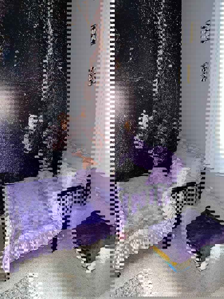 915840