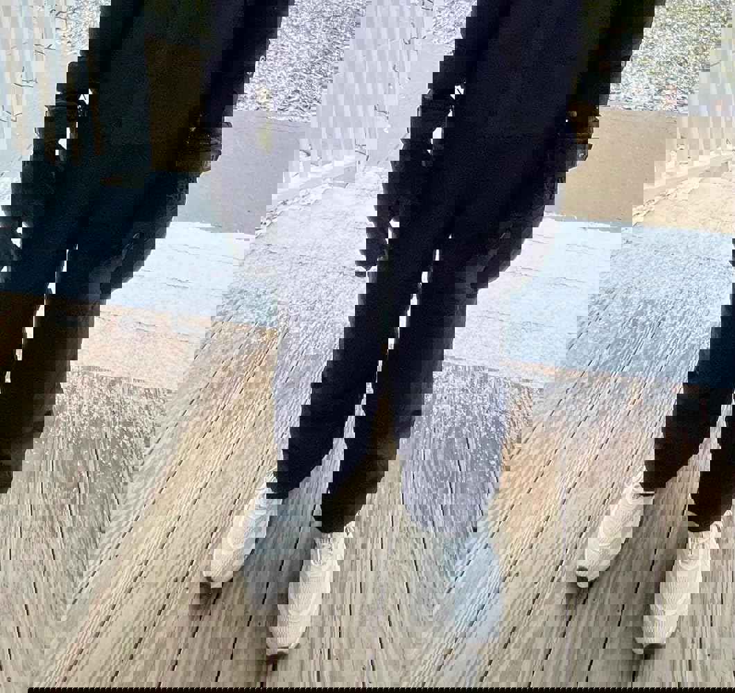 913186