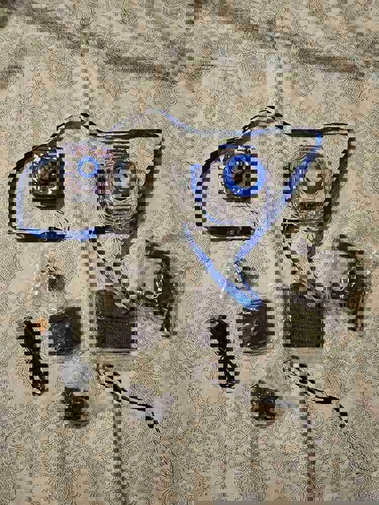 916226
