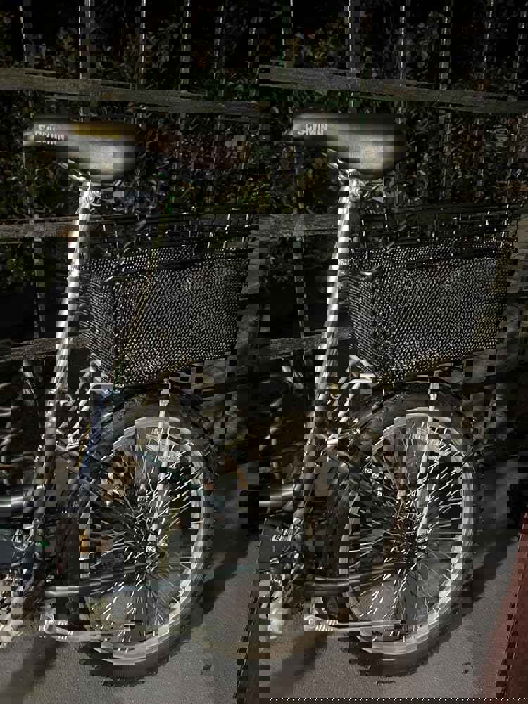 905885