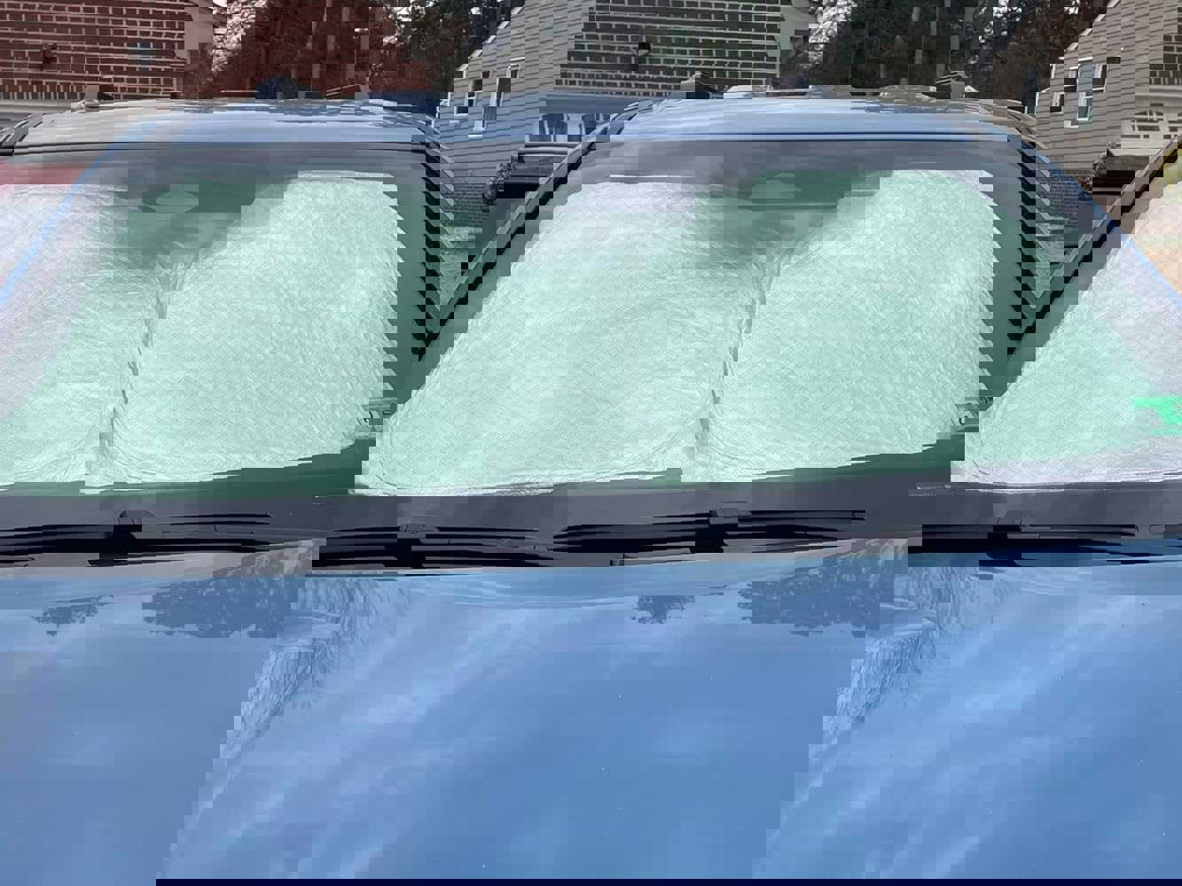 913064