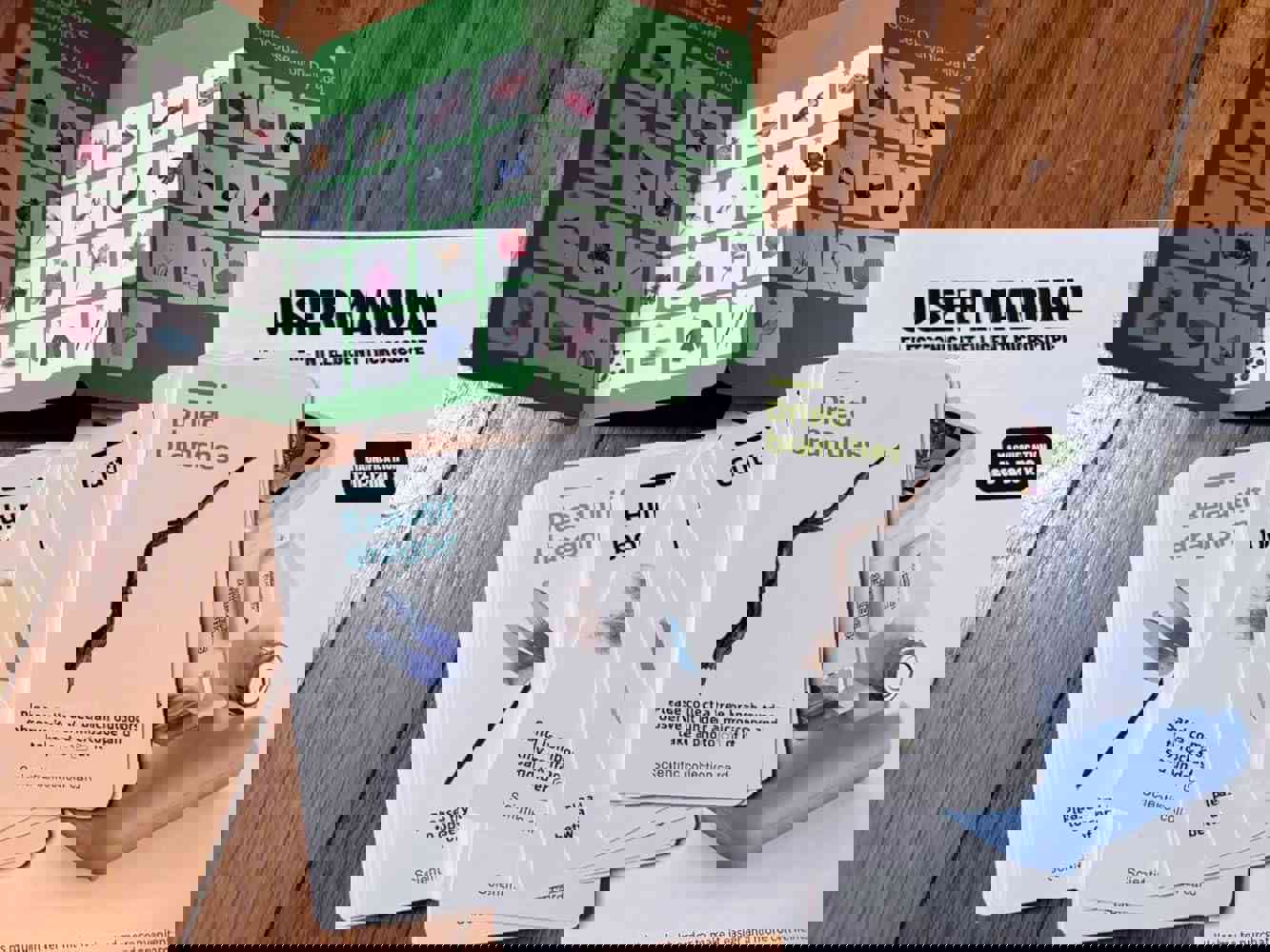 905857