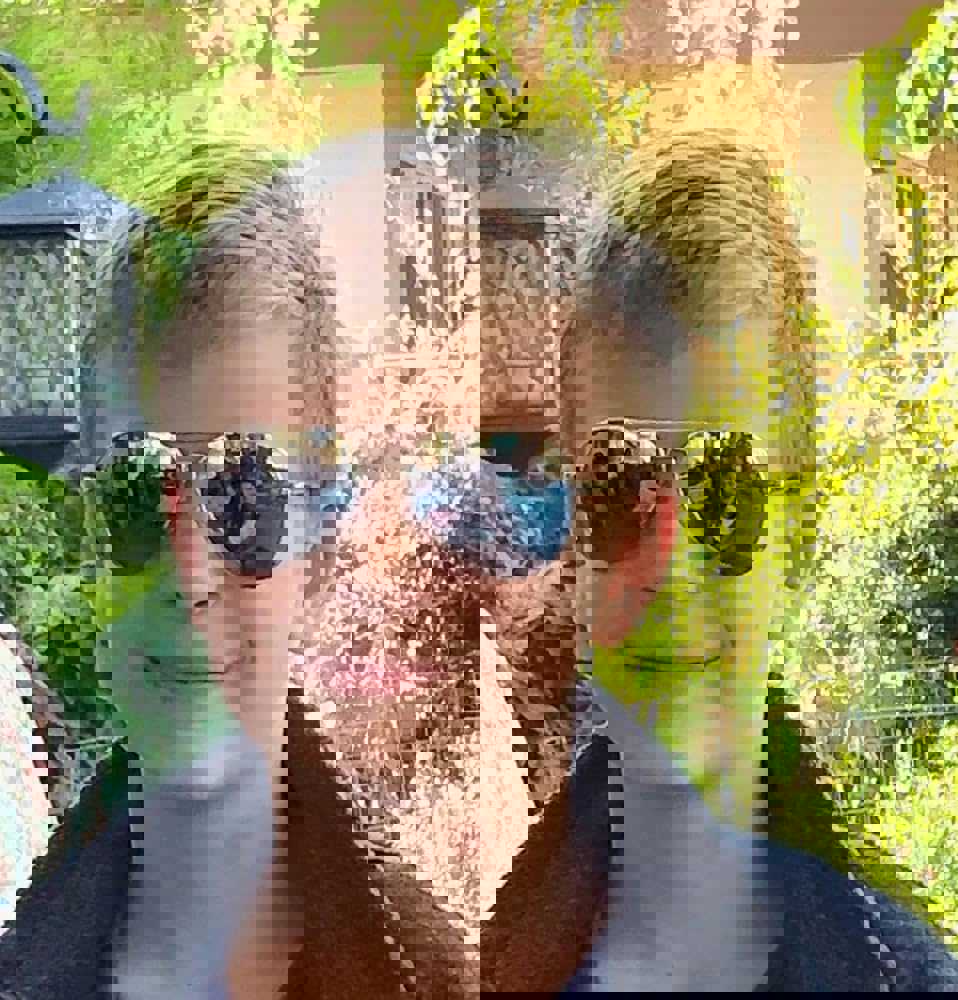 904616