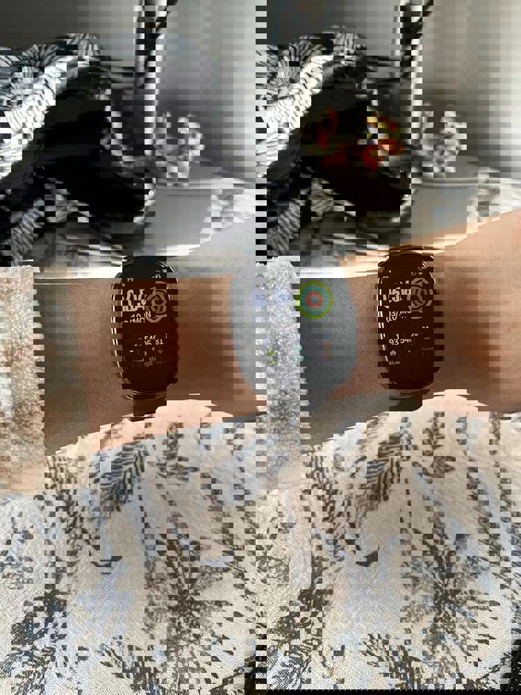 901240