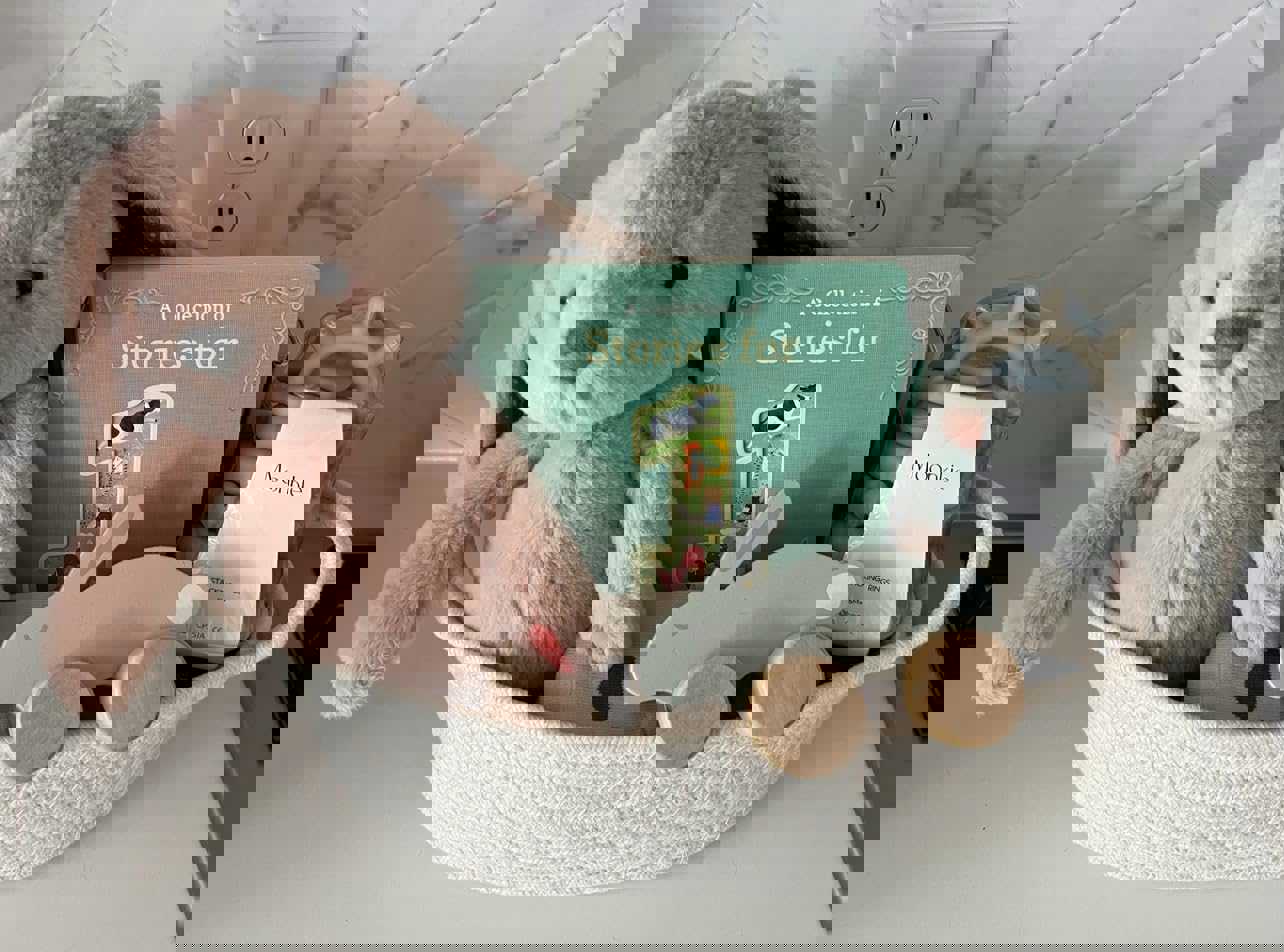 913038
