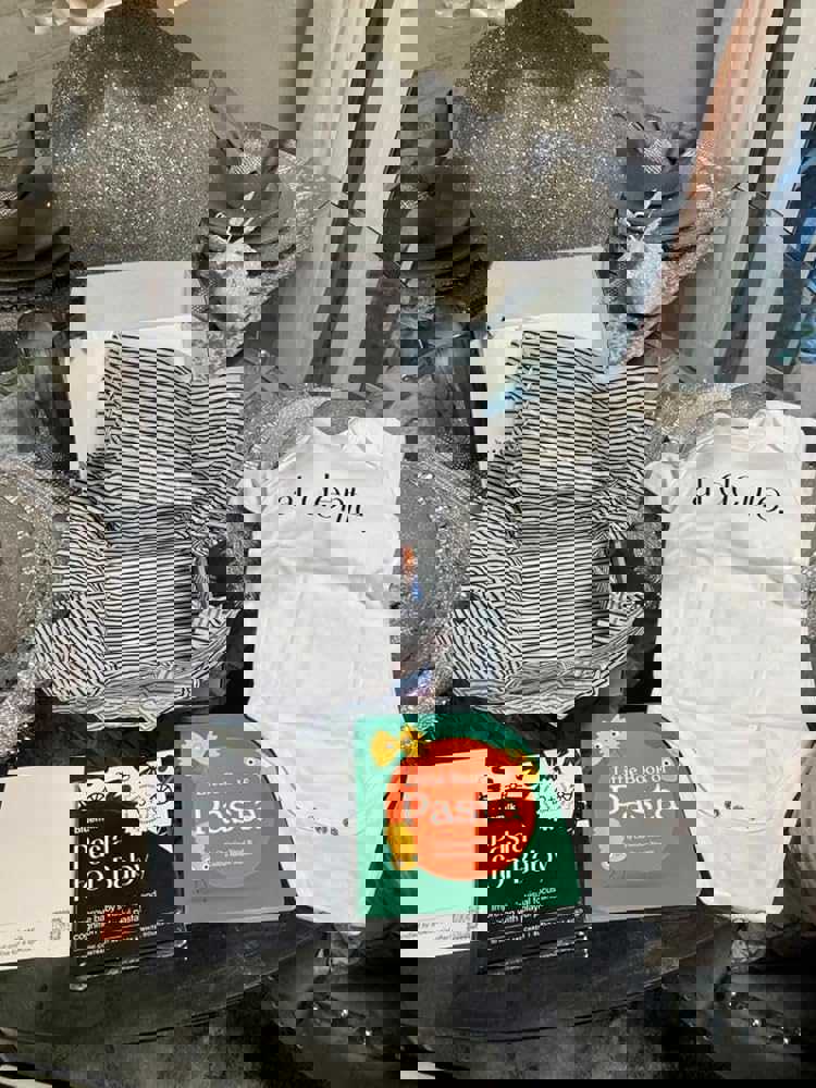 906838
