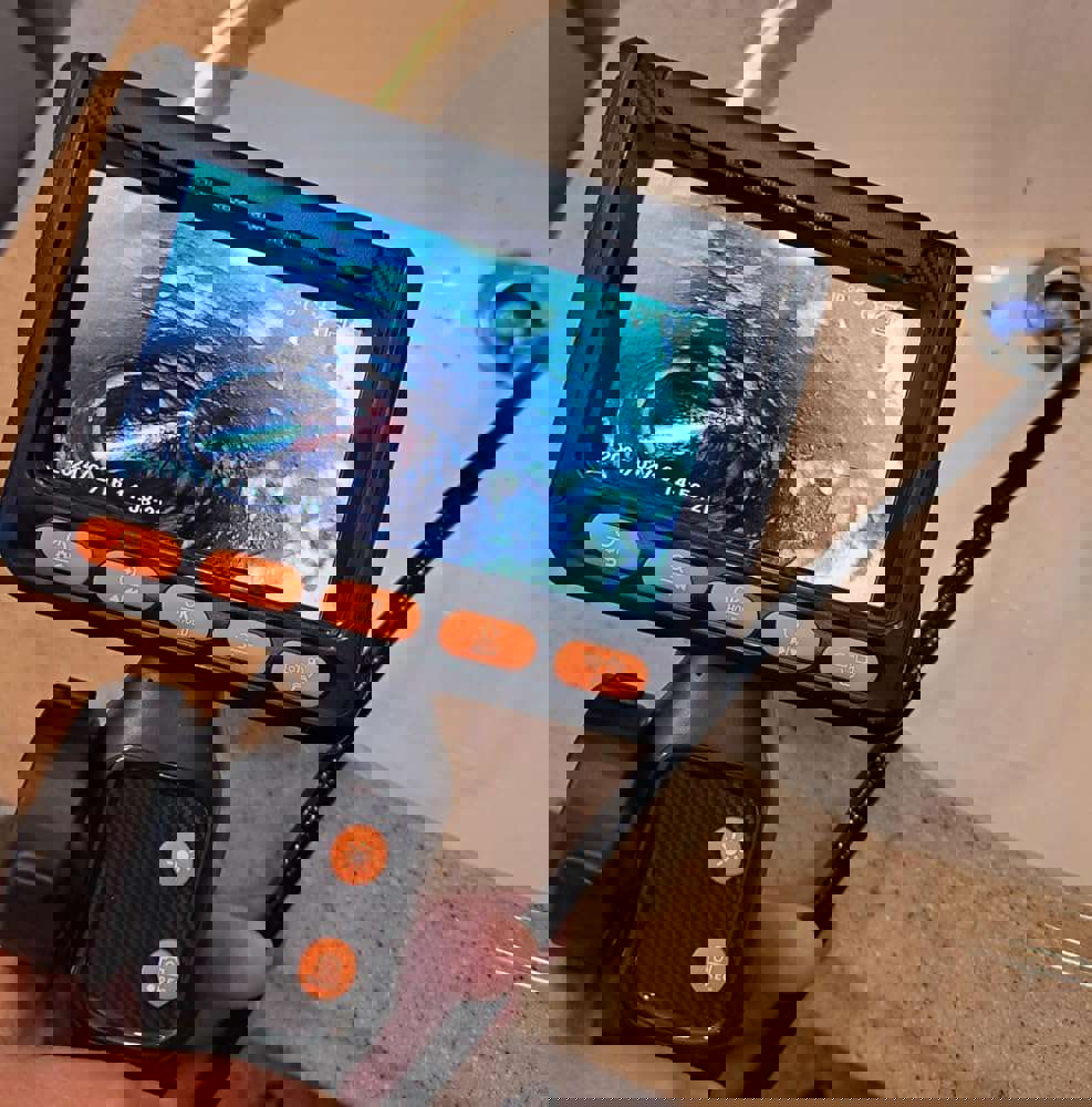 912931