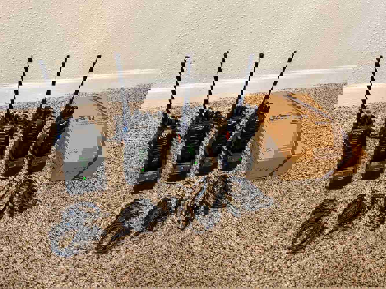 901180