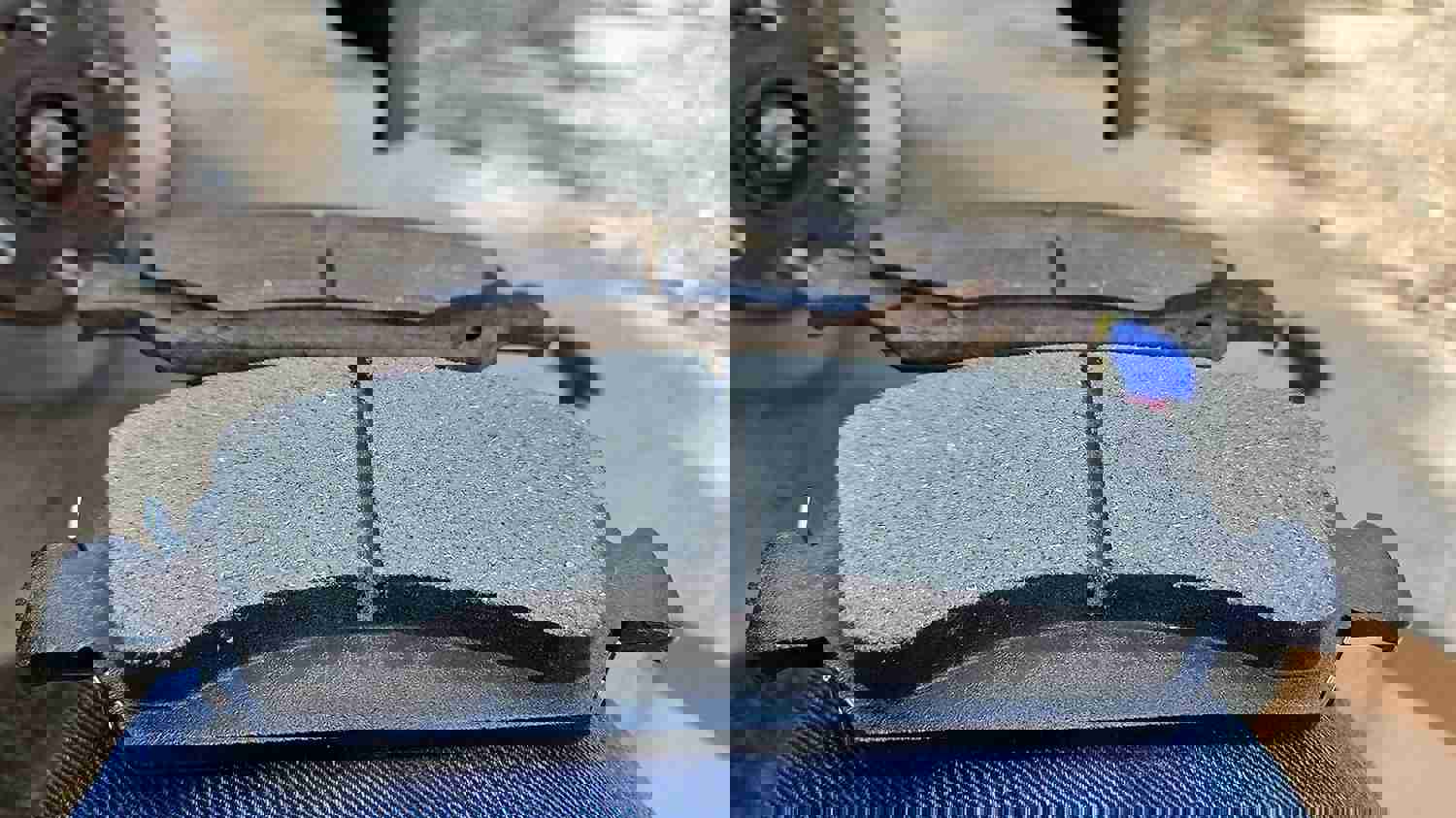 915614