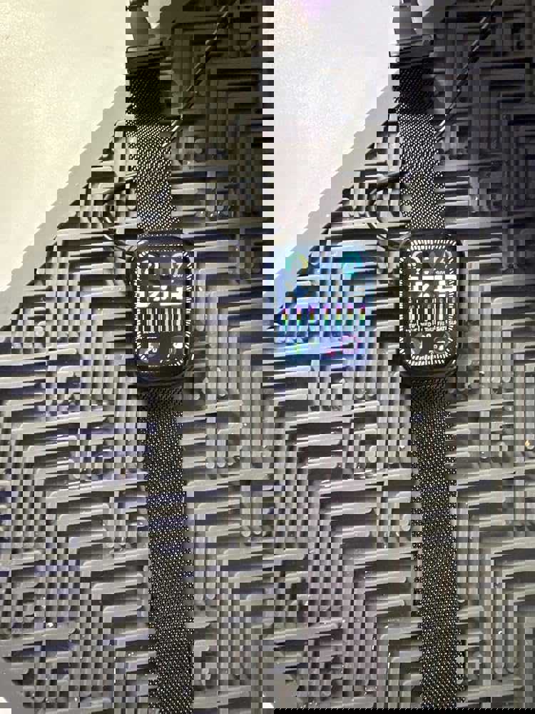913238