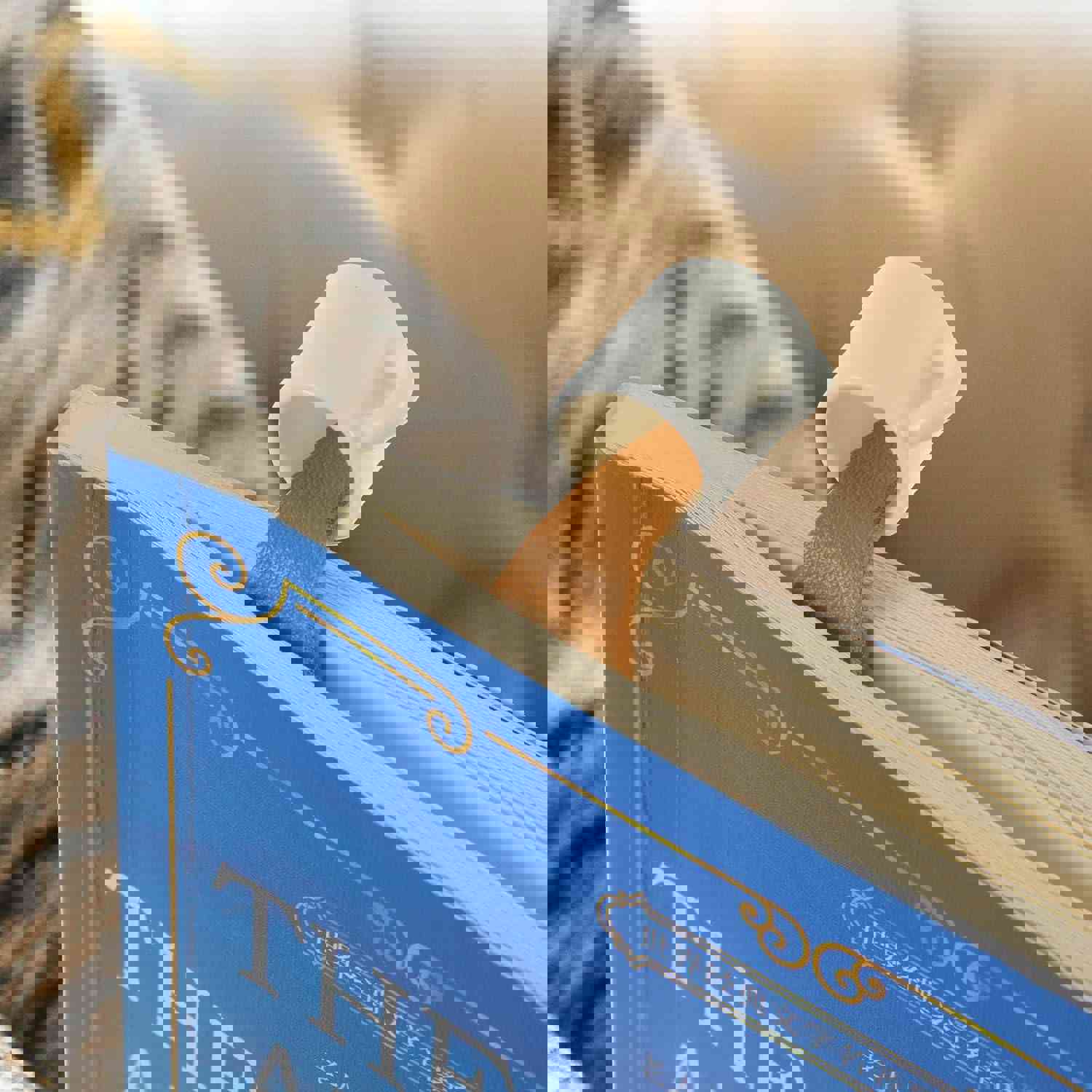 912060