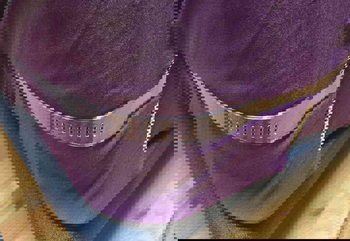 901120