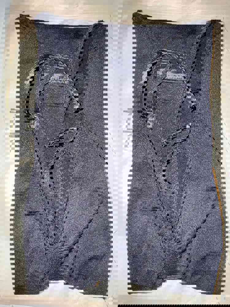 921865