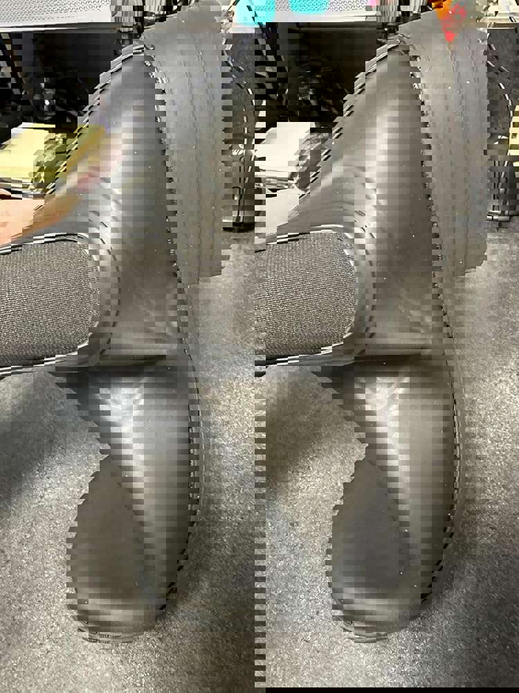 927584