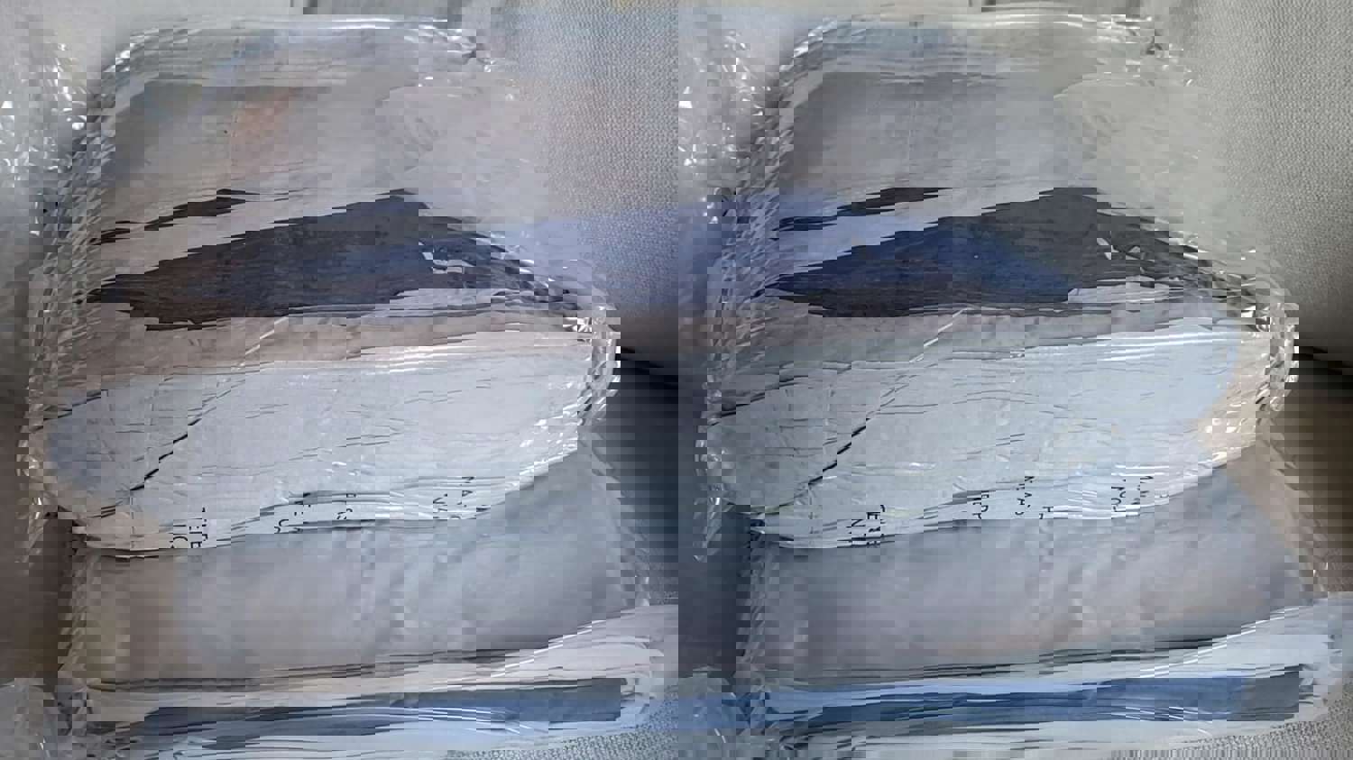 928354